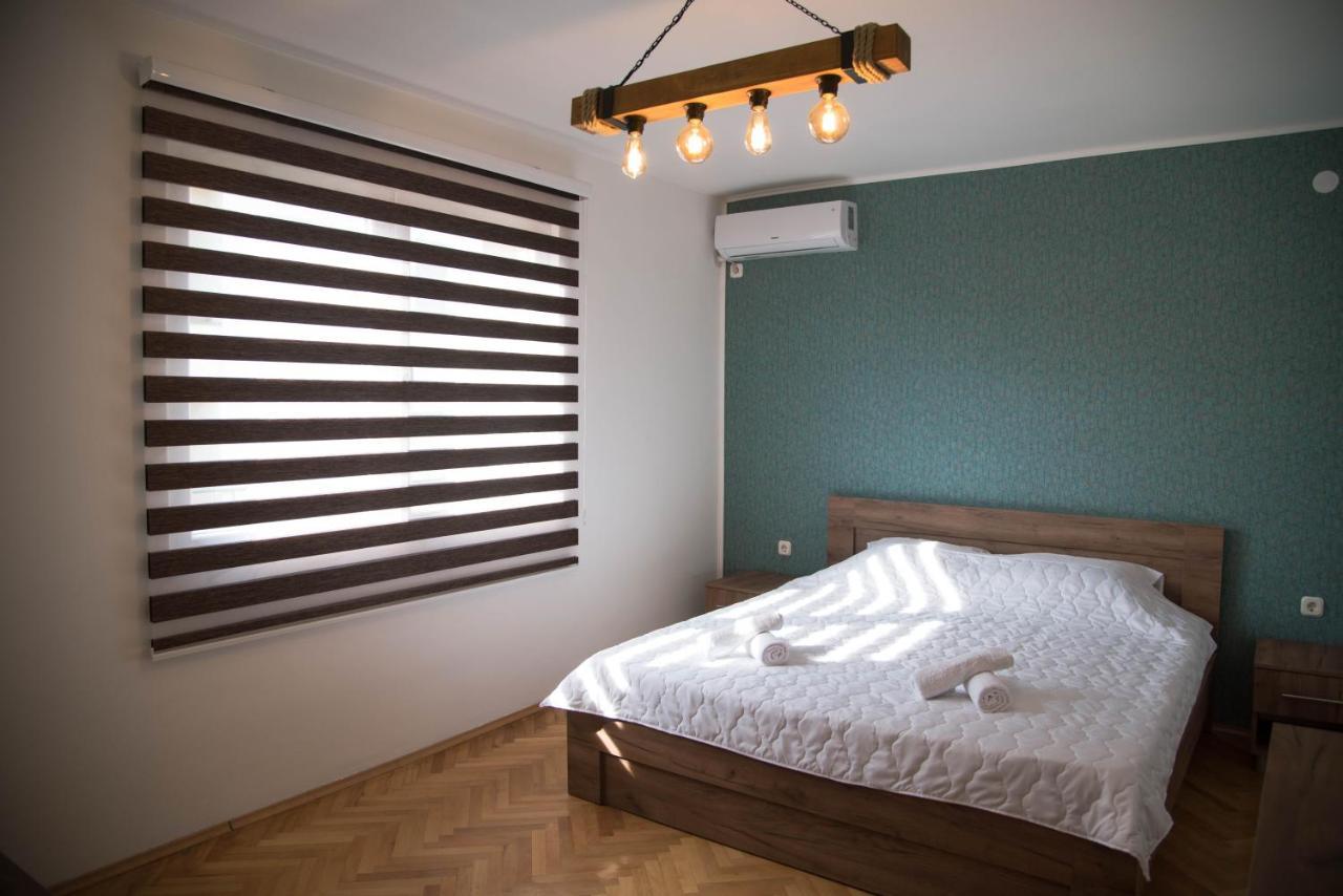 אוהריד Guest House La Baja מראה חיצוני תמונה