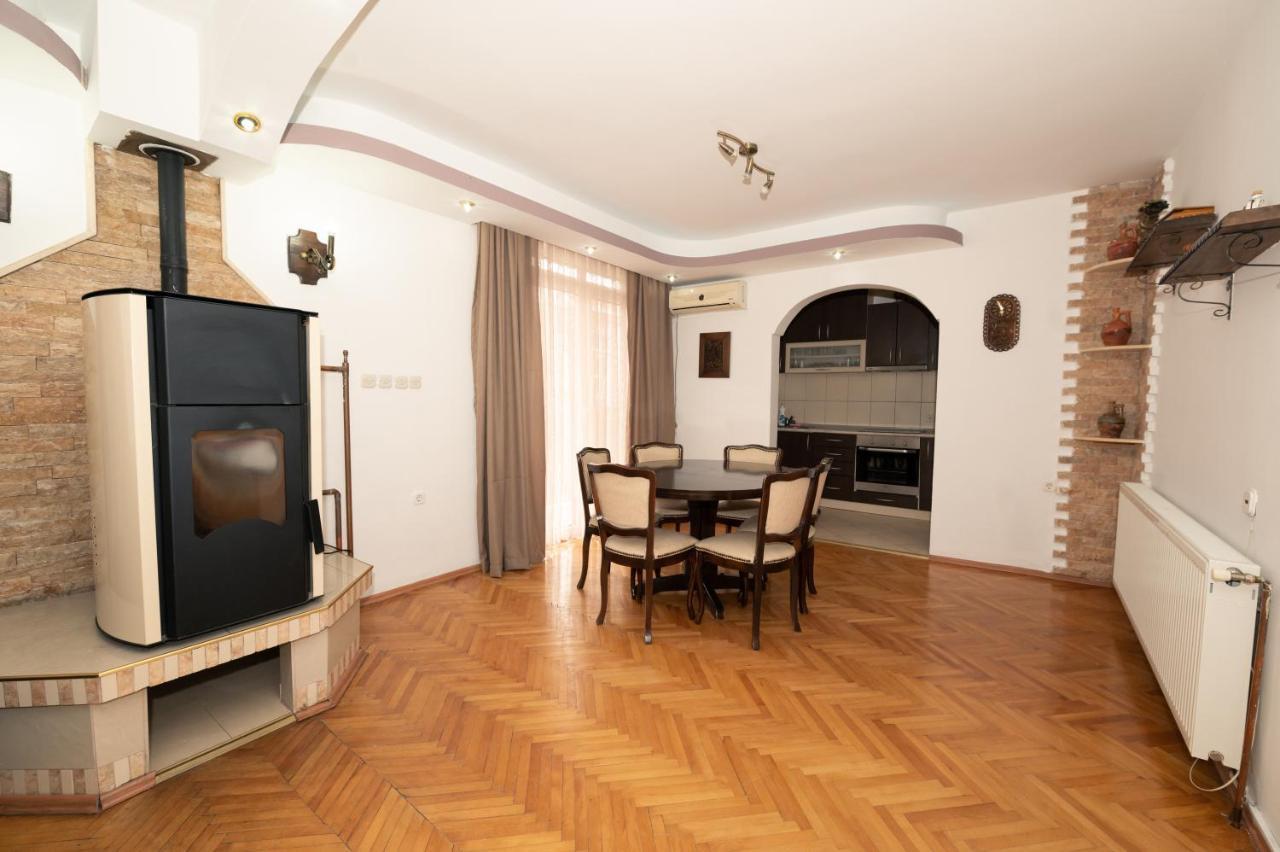 אוהריד Guest House La Baja מראה חיצוני תמונה