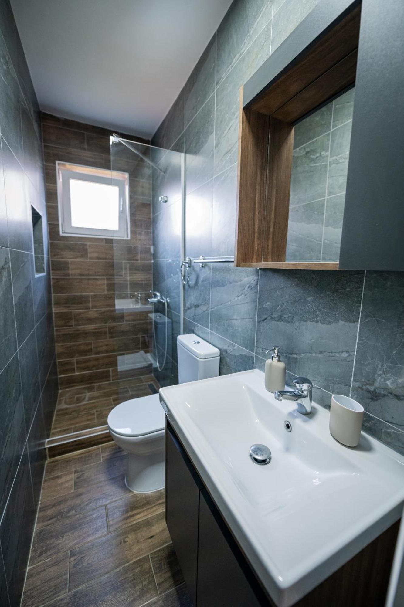 אוהריד Guest House La Baja מראה חיצוני תמונה